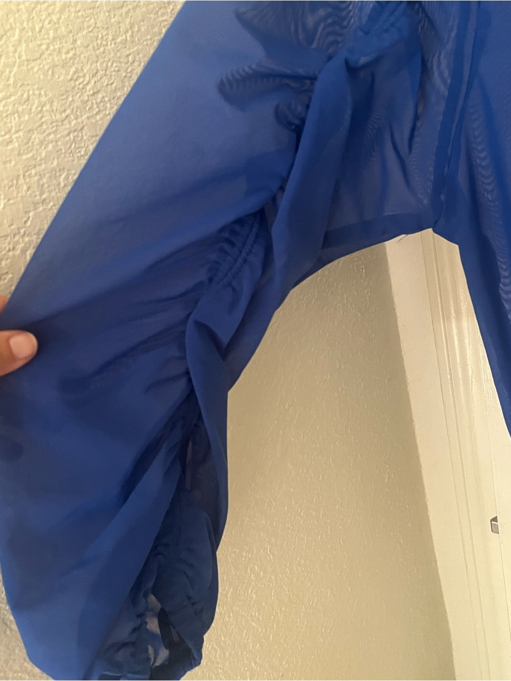 MICHI Bold Blue Hooded Windbreaker Jacket - Picture 6 of 10